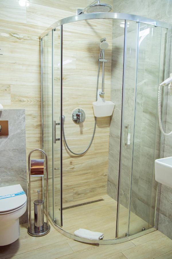 Grand Christer Hotel كييف المظهر الخارجي الصورة